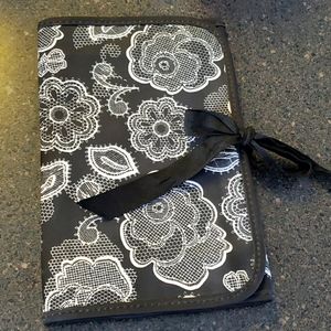 Thirty-One Ipad/Kindle Case
